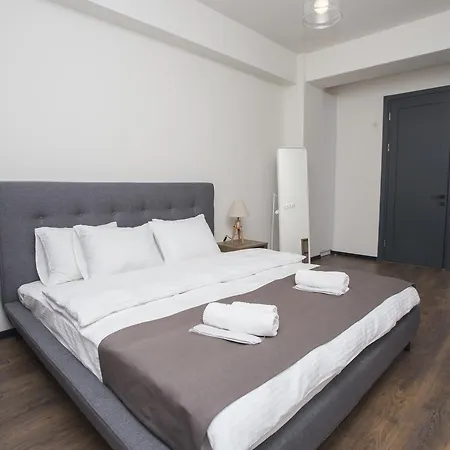 2Br Apt With Pool & Gym In The Building- By Wehost Tbilisi Zewnętrze zdjęcie