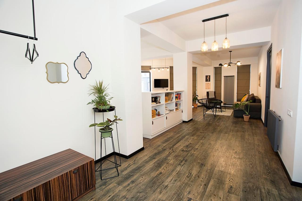 2br With Pool & Gym In The Building- By Wehost * Tbilisi